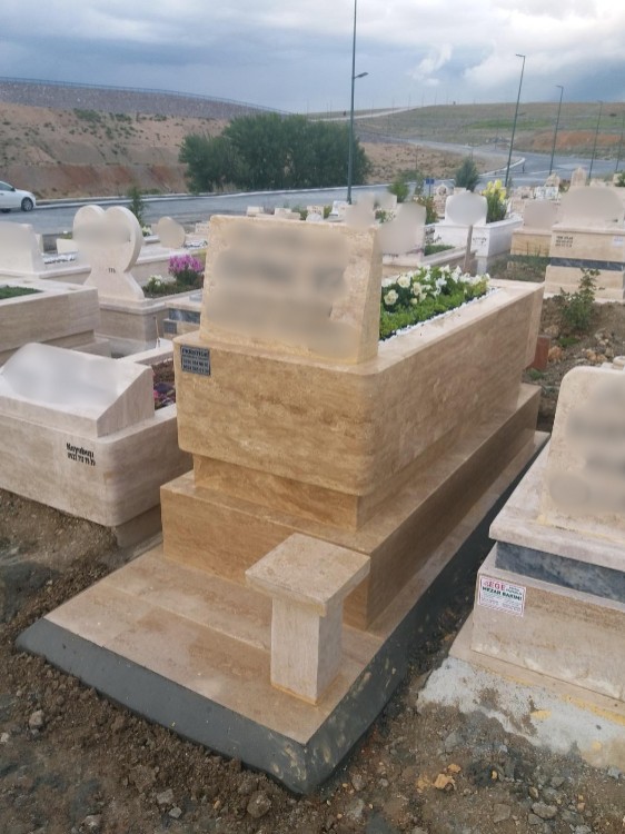 Lera Mermer Granit blok mezar modeli 1