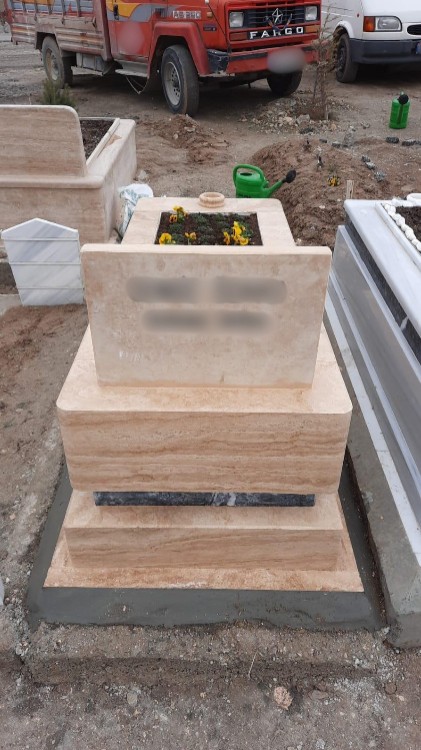 Lera Mermer Granit blok mezar modeli 11