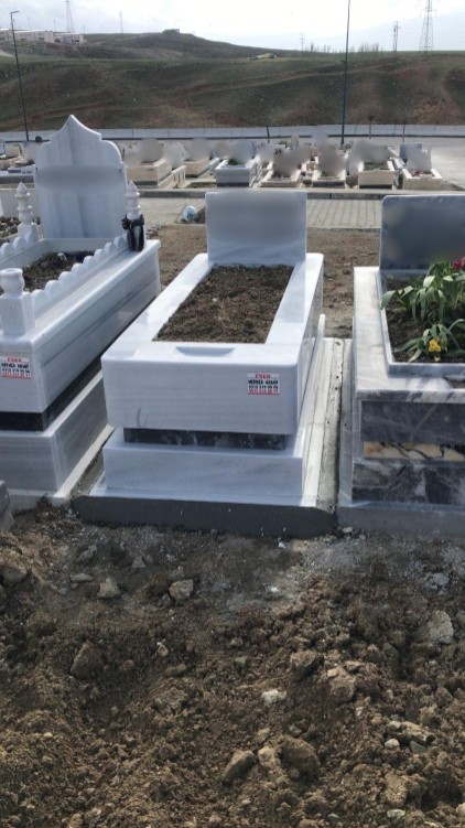 Lera Mermer Granit blok mezar modeli 17